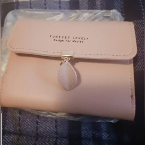 - Pink Wallet Card Holder - Picture 4 of 9